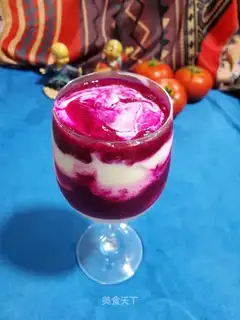 Double yogurt cup