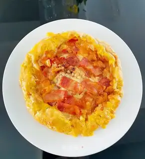 Hand-held pizza