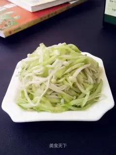Sour cucumber gill mushrooms