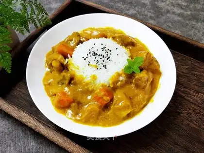 Curry chicken