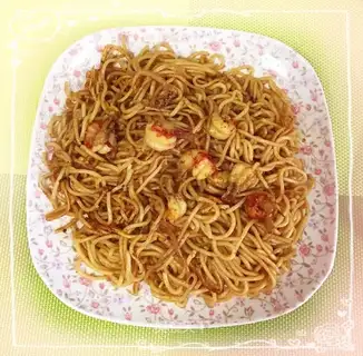 Thirteen crayfish noodles