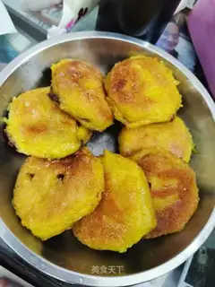 Pumpkin bean cake