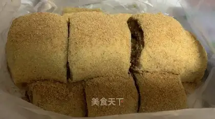 Donkey rolls