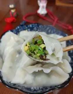 Plum dumplings