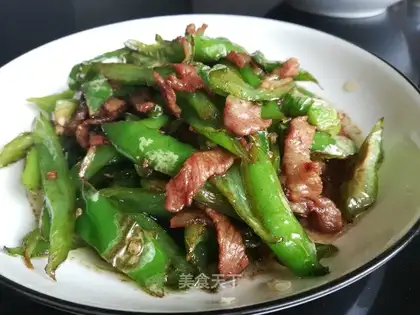 Chili fried meat