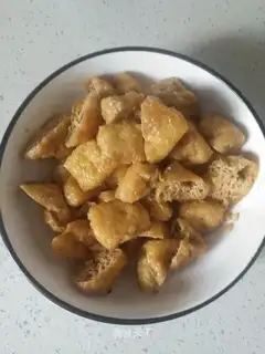 Pelican oil tofu