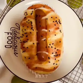 Hot dog bread