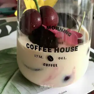 Olio's cherry yogurt cup