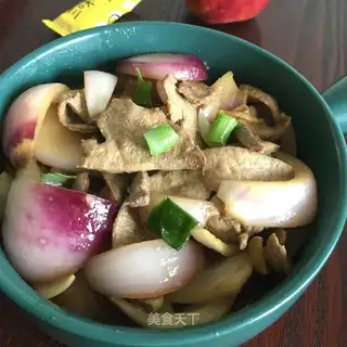 Onion fried liver