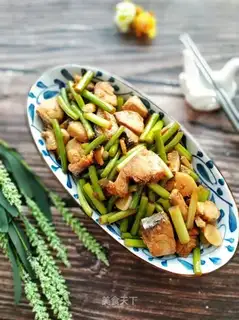 Garlic gills