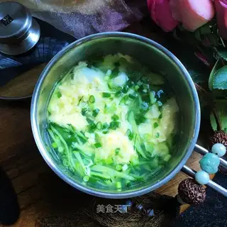 Cucumber silk and egg soup