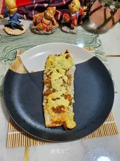 Meat pine cheese cake