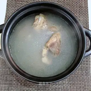 Cowbone soup