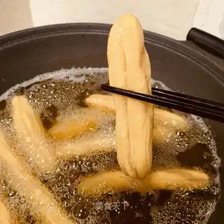 It's a family fry