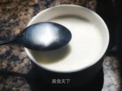 Coconut ice powder