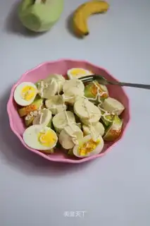 Banana melon egg salad