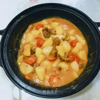 curry beef and potatoes
