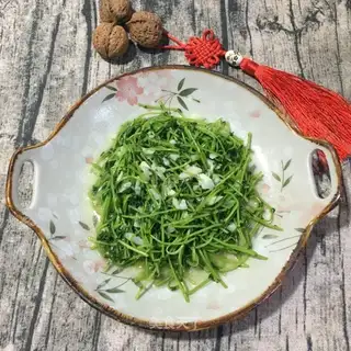 Clean up the peas