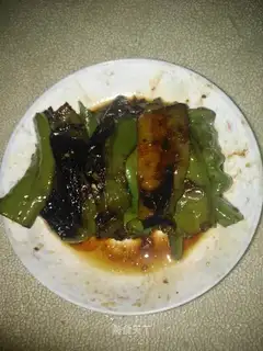 Tied pepper