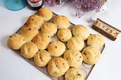Cranberry beer bread