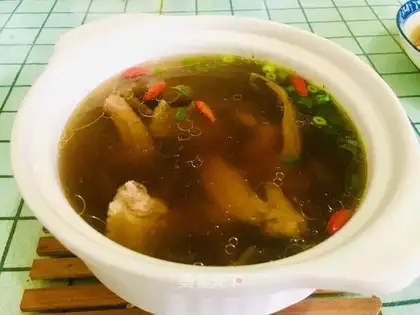 Wild mountain chicken soup