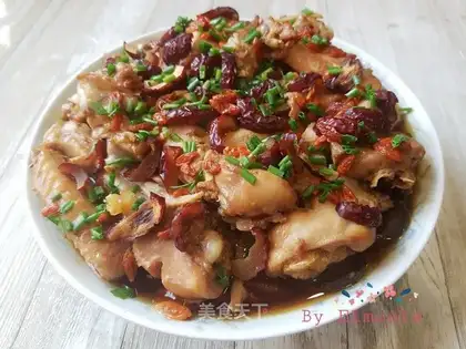 A chicken with red dates