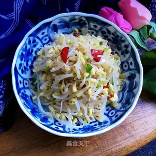 ♪ And the bean sprouts ♪