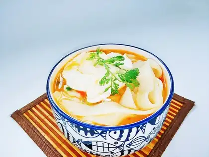 Tomato hot noodles