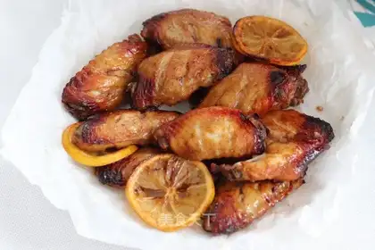 Lemon roast chicken wings