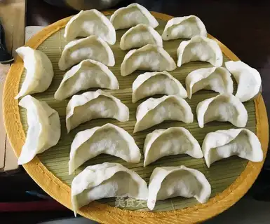 Cream egg dumplings