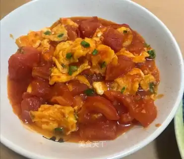 Tomato fried eggs