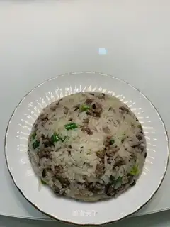 Onion beef fried rice