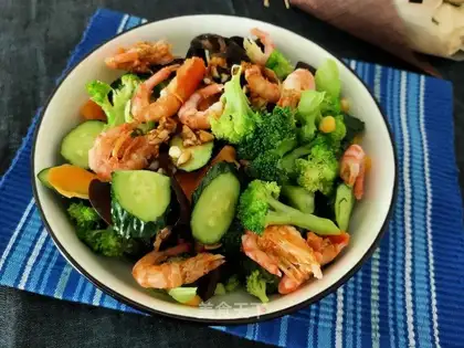 ♪ When the seafood ♪