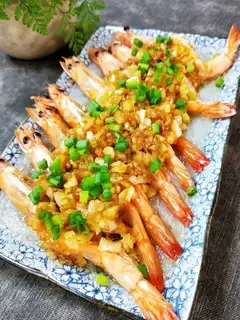 Garlic fan steamed shrimp