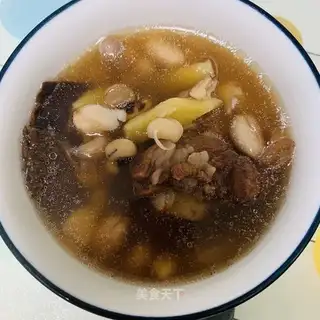 Cowbone peanut soup