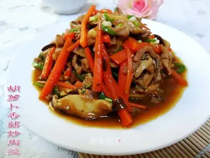 stir-fried shredded pork with carrot and mushroom