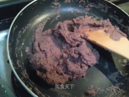 red bean paste