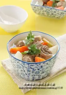 Stewed mutton with yam and carrot