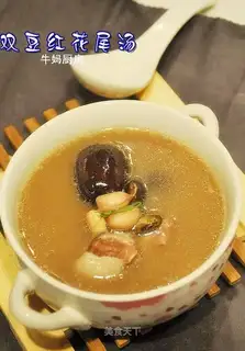 Double beans and red flower tail soup