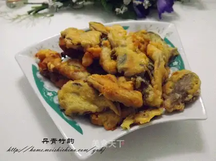 Soft fried fresh mushrooms