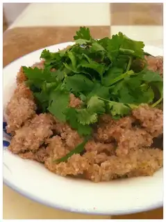 Steamed beef with five-spice flour