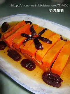 Steamed pumpkin with red dates