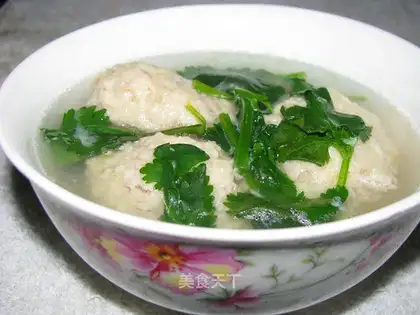 coriander meatballs soup