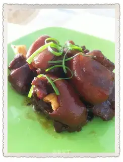Braised mutton with skin