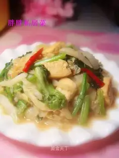 Stewed tofu with cabbage