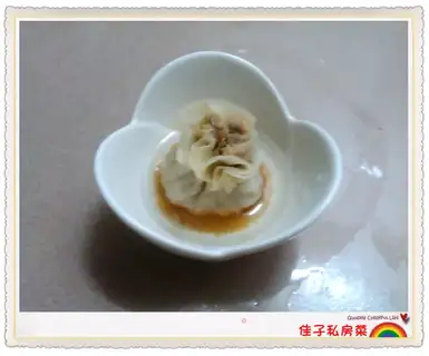 Dried bamboo shoots and mushrooms roasted cakes