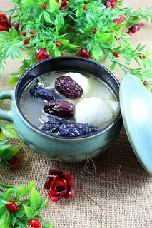 Chinese yam black chicken soup