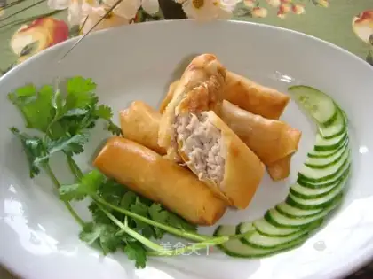 Crab meat spring rolls