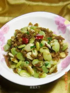 stir-fried cucumber with lentils