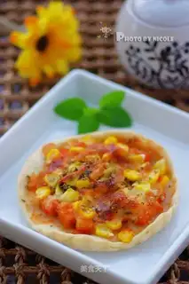 Chicken and corn pizza